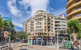 Gros Beach Apartment